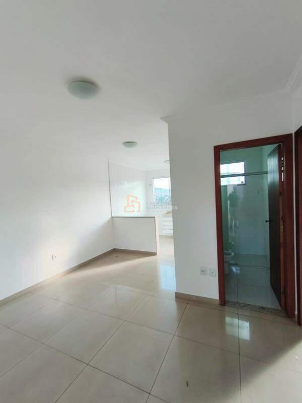 Casa, Flávio Marques Lisboa, 2 Quartos, 1 Vaga