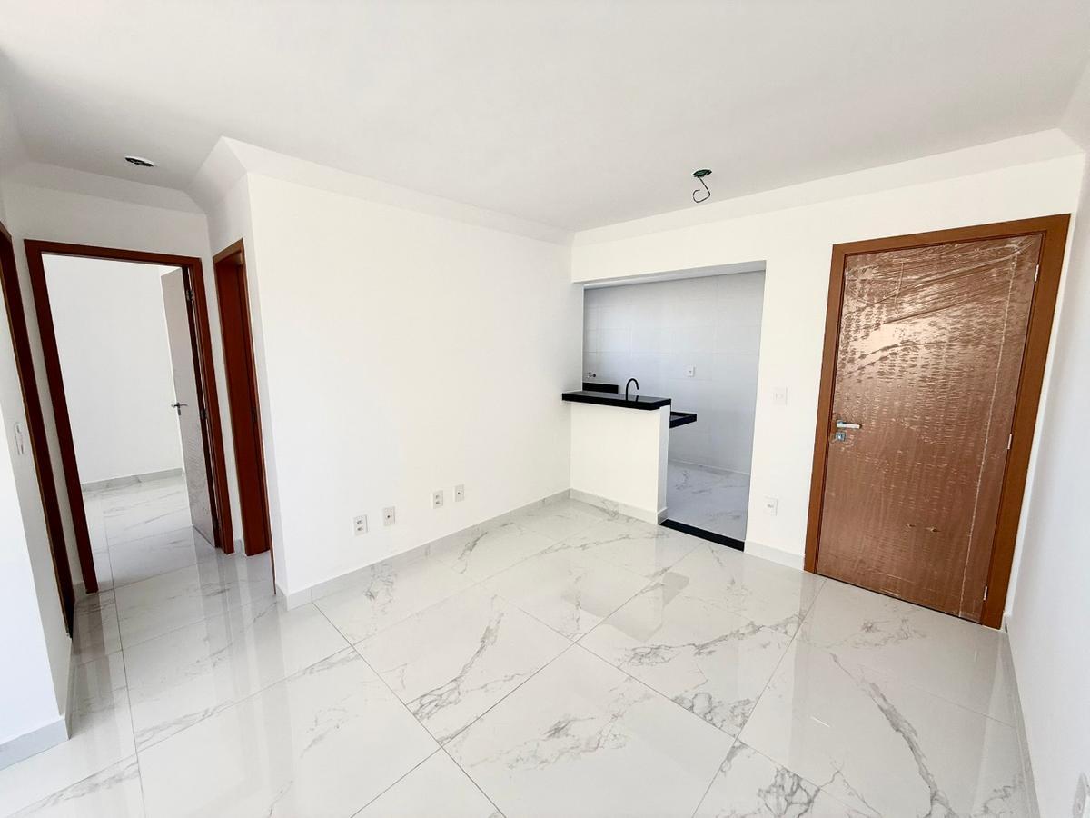 Apartamento, Serrano, 2 Quartos, 1 Vaga