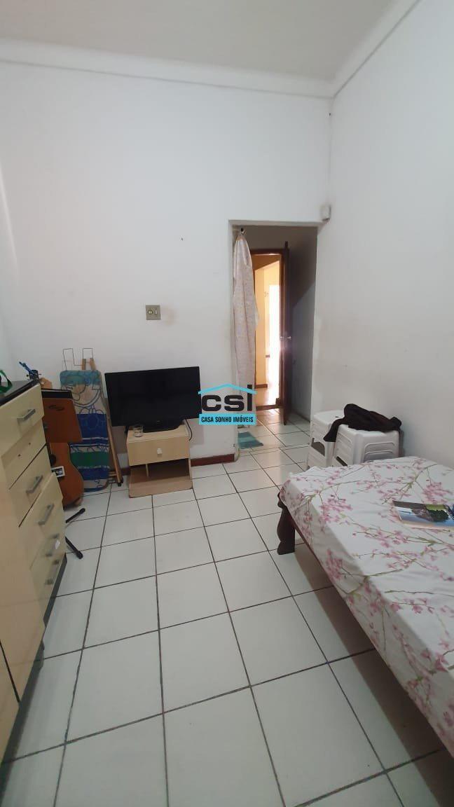 Casa, Lagoinha, 6 Quartos, 0 Vaga, 2 Suítes