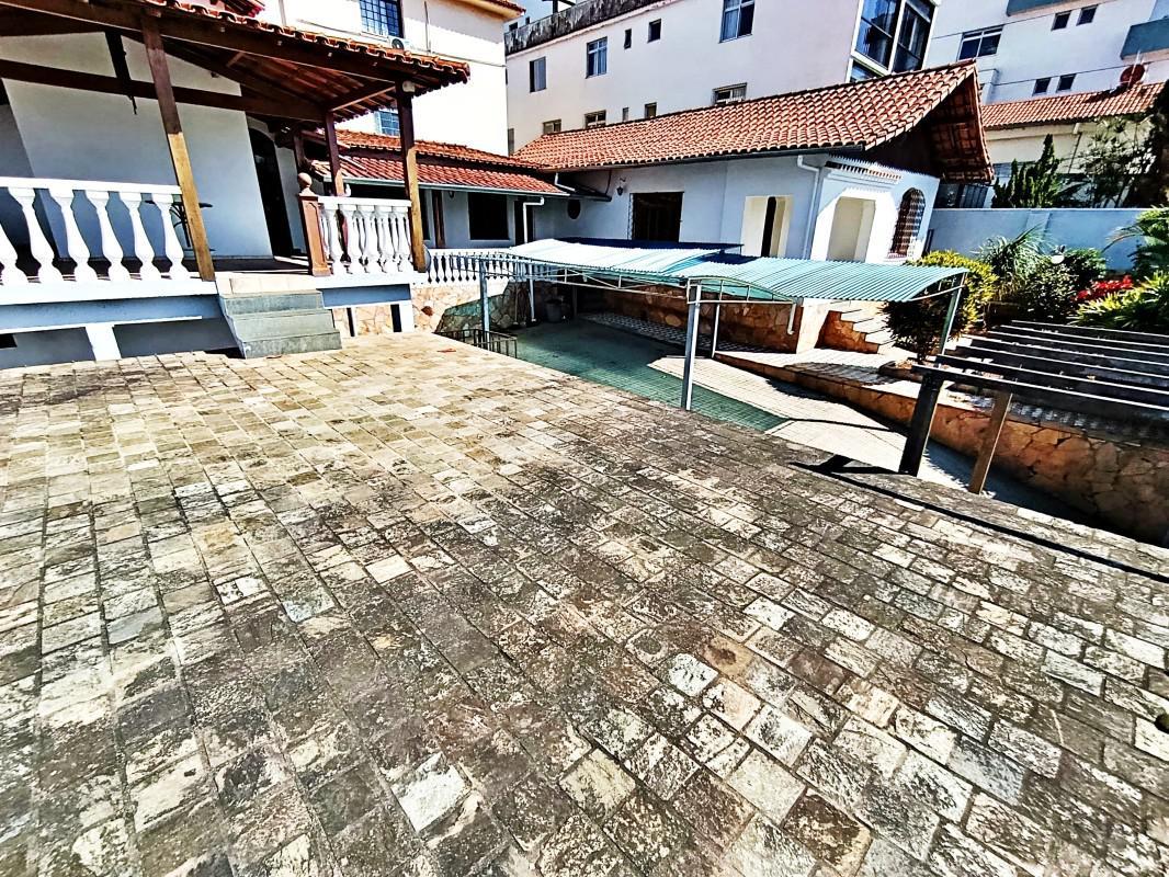 Casa, Caiçaras, 3 Quartos, 4 Vagas, 1 Suíte