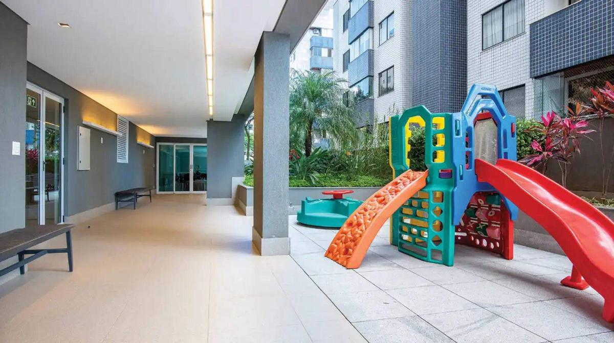 Apartamento, Cruzeiro, 4 Quartos, 3 Vagas, 2 Suítes