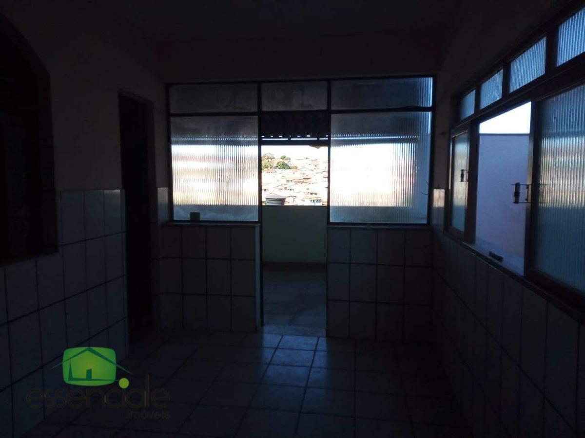 Casa, Água Branca, 4 Quartos, 3 Vagas, 1 Suíte