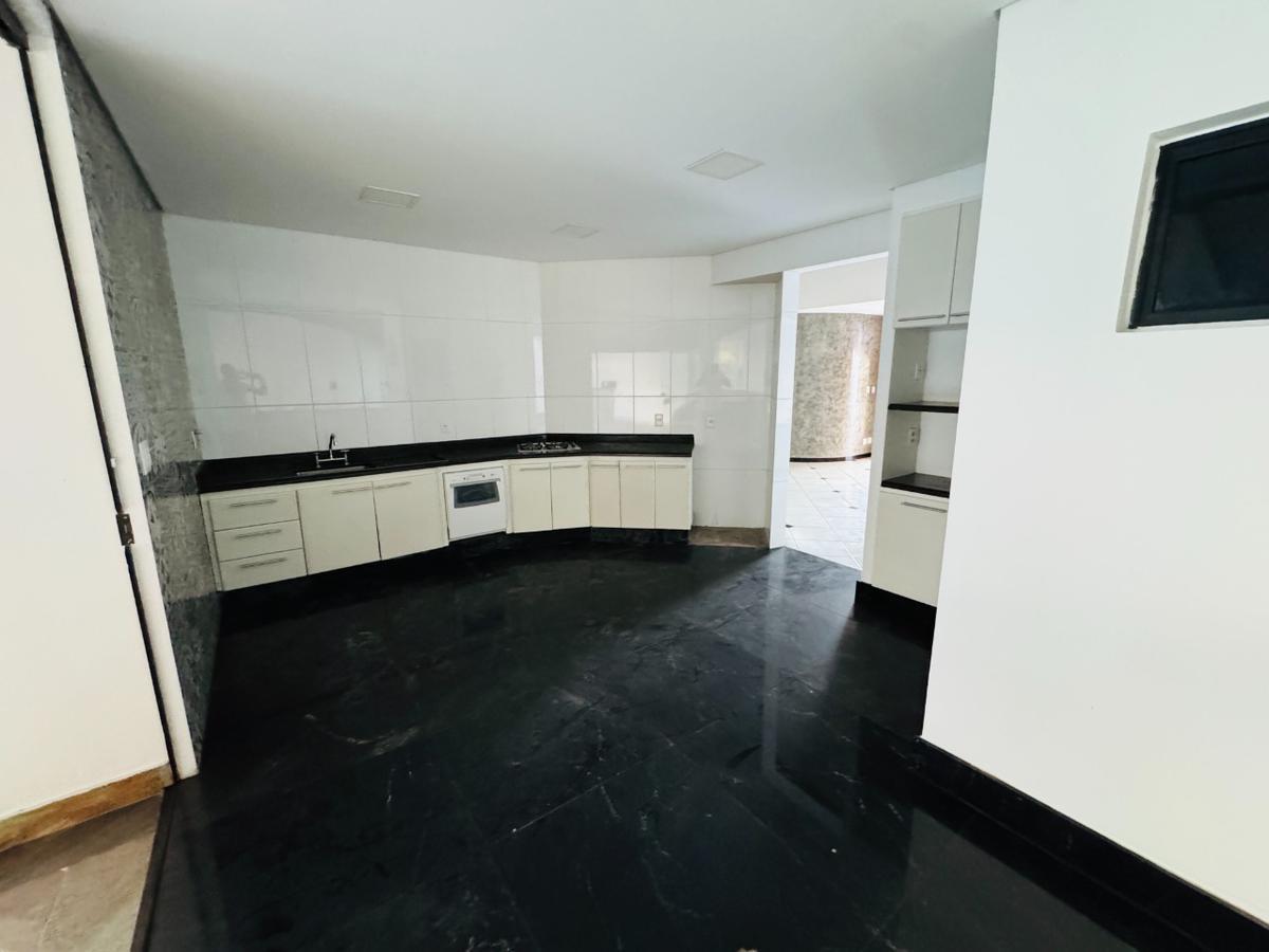 Casa, Copacabana, 3 Quartos, 6 Vagas, 1 Suíte
