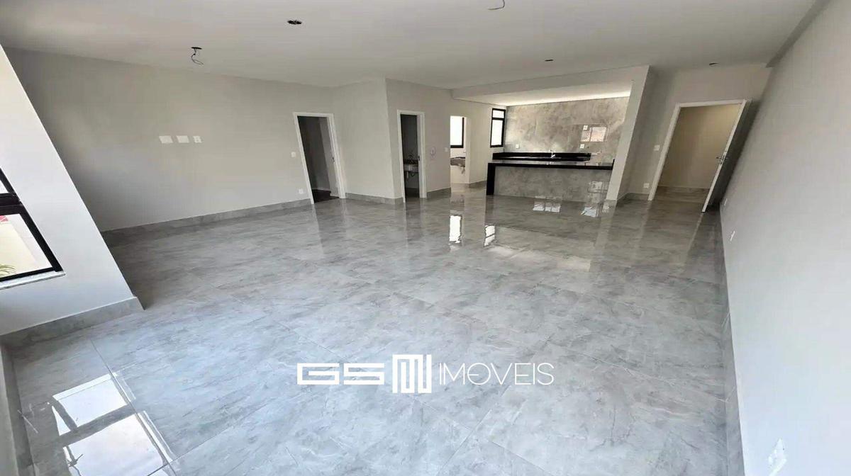 Apartamento, Castelo, 3 Quartos, 4 Vagas, 3 Suítes