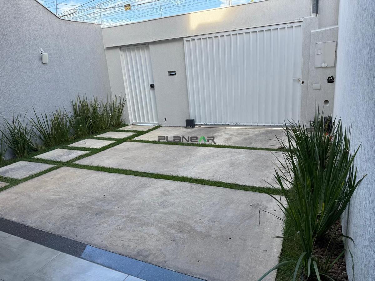 Casa, Europa, 3 Quartos, 4 Vagas, 1 Suíte