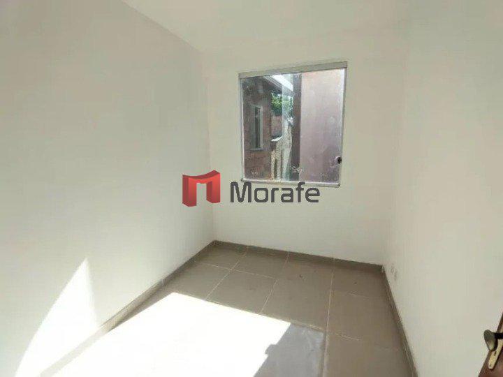 Casa, Vila Clóris, 2 Quartos, 0 Vaga, 1 Suíte