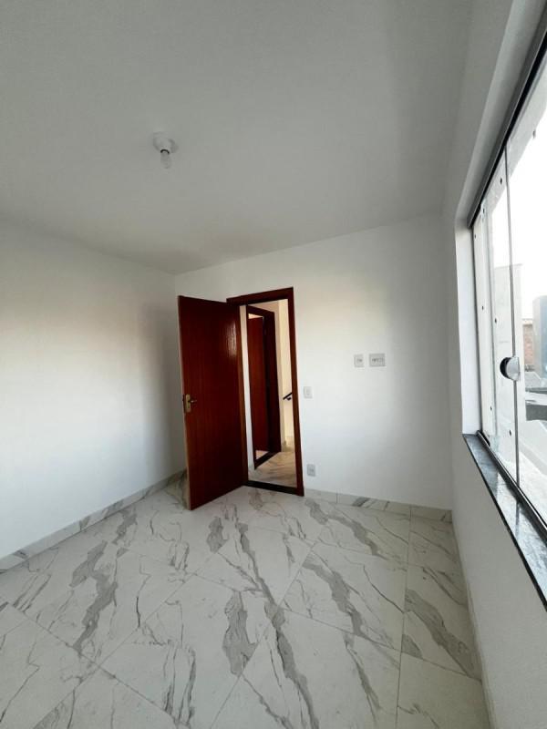 Casa, Novo Barreirinho, 3 Quartos, 3 Vagas, 1 Suíte