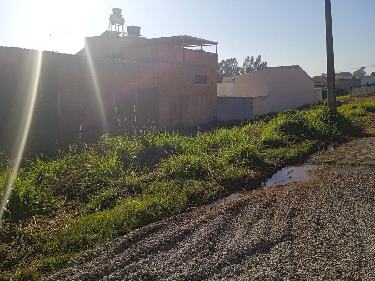 Lote, Centro, 0 Quarto, 0 Vaga