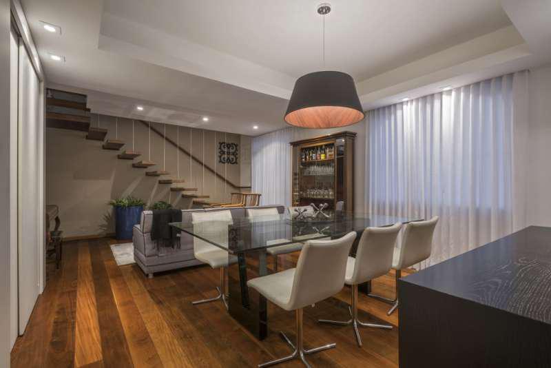 Cobertura, Prado, 4 Quartos, 2 Vagas, 2 Suítes