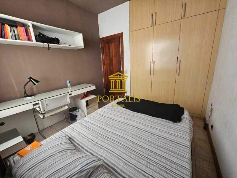 Casa, Nova Suíssa, 4 Quartos, 4 Vagas, 1 Suíte