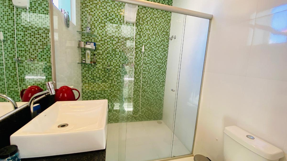 Casa, Paquetá, 3 Quartos, 3 Vagas, 1 Suíte