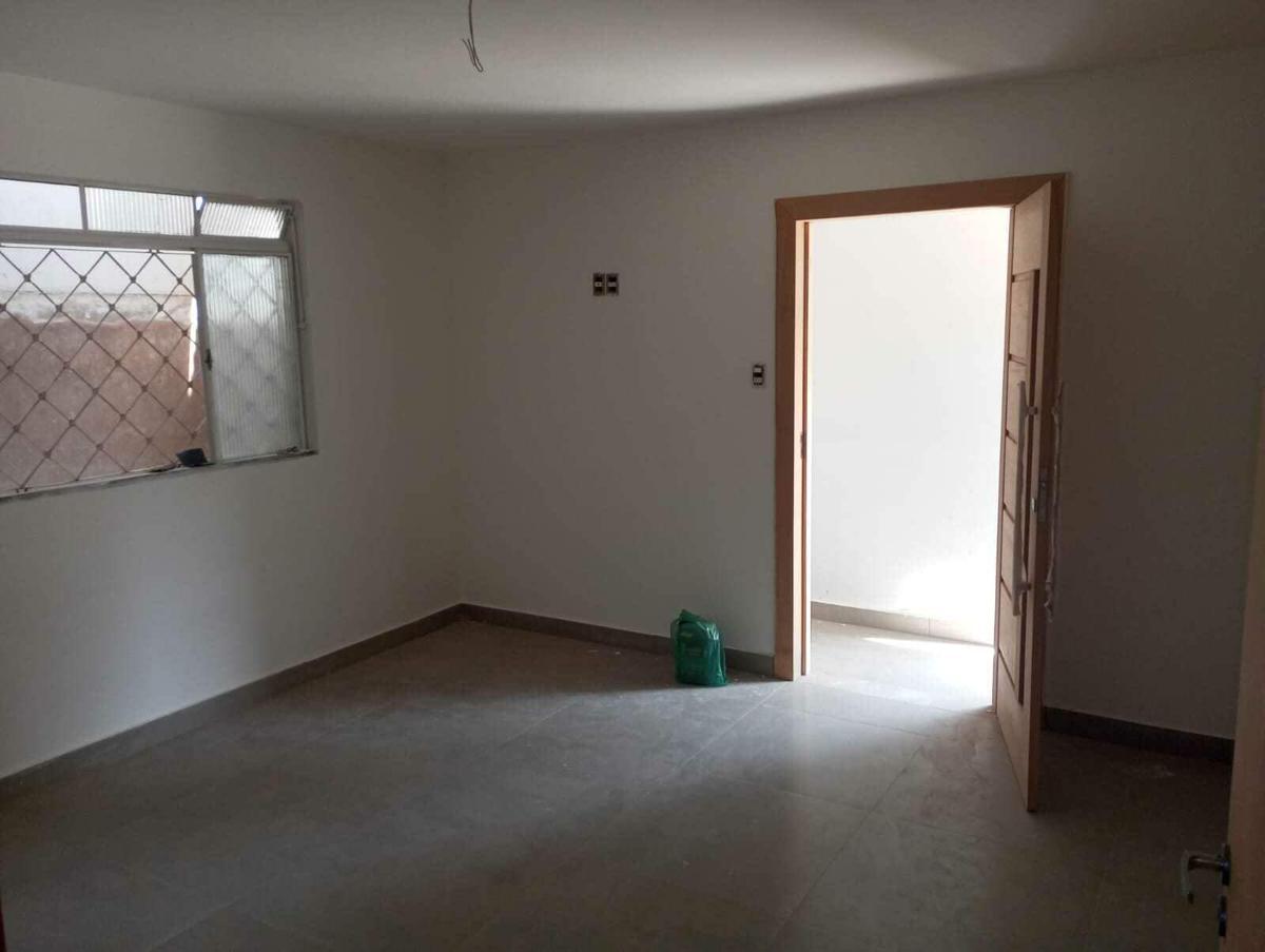 Casa, Concórdia, 3 Quartos, 2 Vagas, 3 Suítes