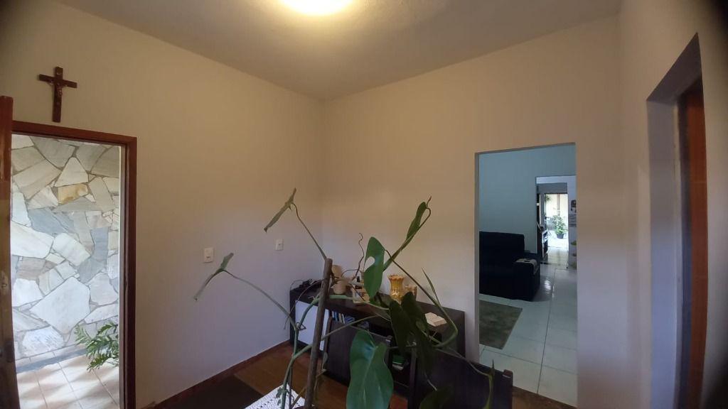 Casa, Vila Santo Antônio de Pádua, 4 Quartos, 0 Vaga