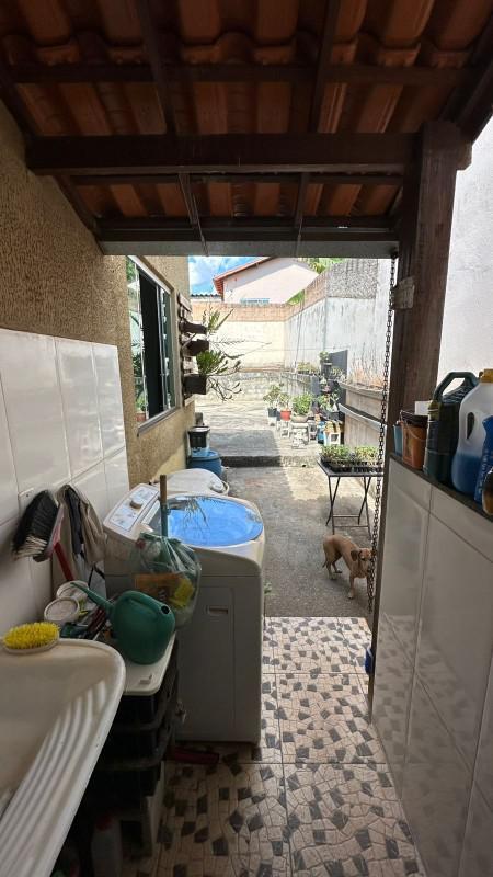 Casa, Tangará, 2 Quartos, 3 Vagas