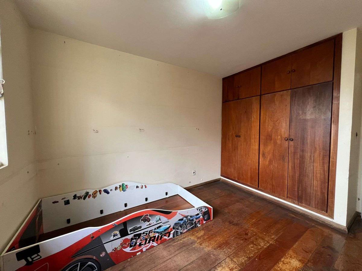 Casa, Nova Granada, 3 Quartos, 2 Vagas, 1 Suíte