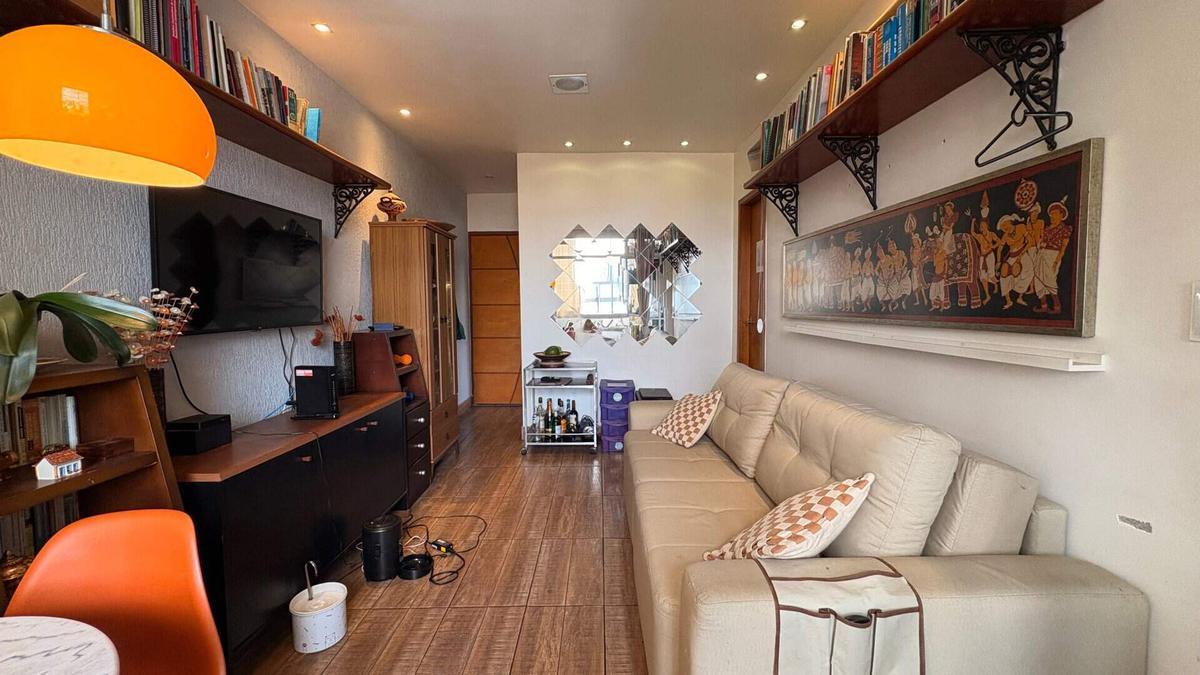 Apartamento, Estoril, 2 Quartos, 1 Vaga, 1 Suíte