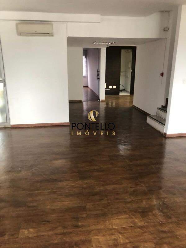 Sala, Estoril, 0 Quarto, 6 Vagas