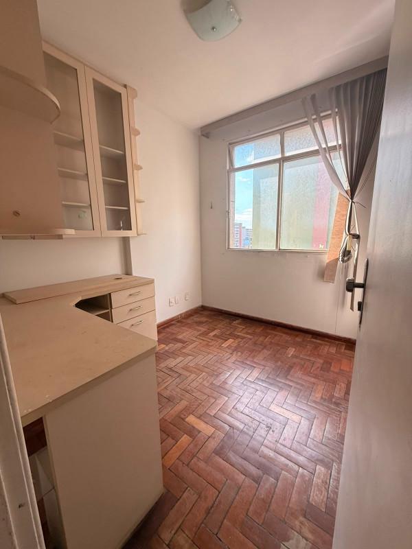 Apartamento, Centro, 2 Quartos, 0 Vaga