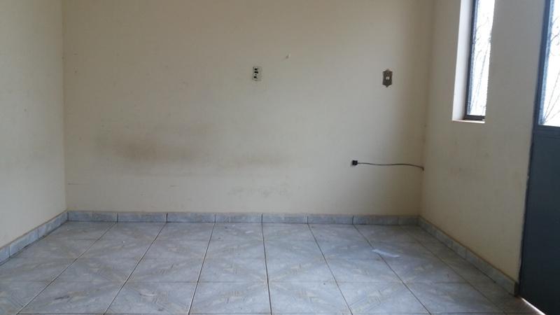 Casa, Centro, 4 Quartos, 0 Vaga, 1 Suíte