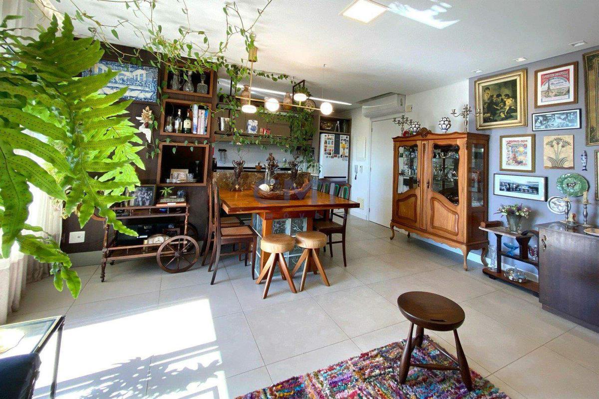 Apartamento, Santa Efigênia, 1 Quarto, 2 Vagas, 1 Suíte