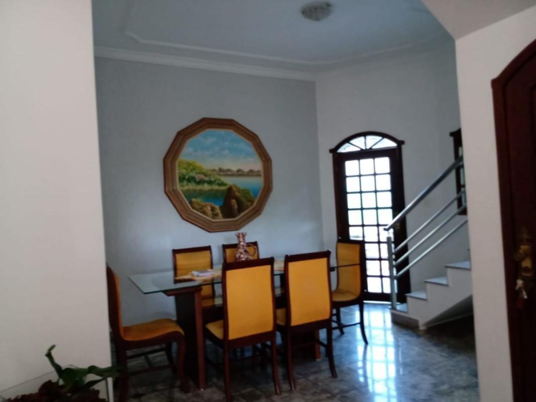 Casa, Fonte Grande, 4 Quartos, 3 Vagas, 1 Suíte