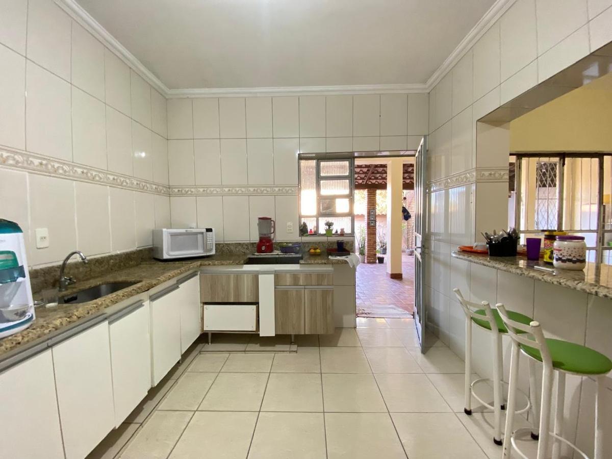 Casa, Itatiaia, 4 Quartos, 3 Vagas, 1 Suíte