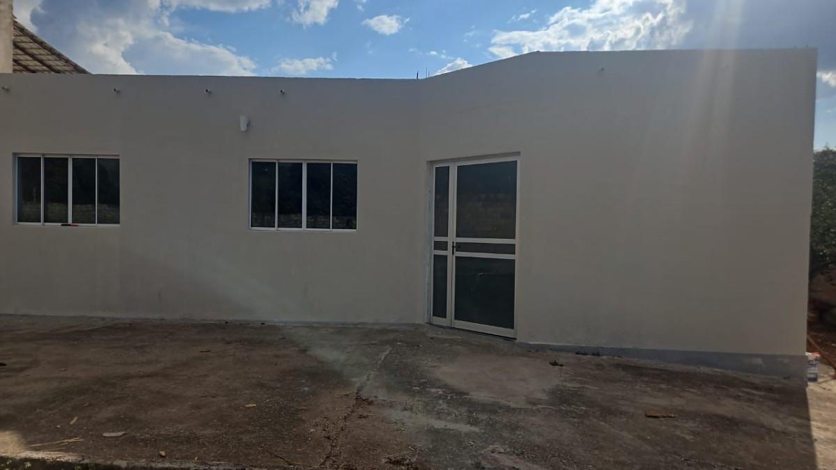 Casa, Tangará, 3 Quartos, 2 Vagas, 1 Suíte