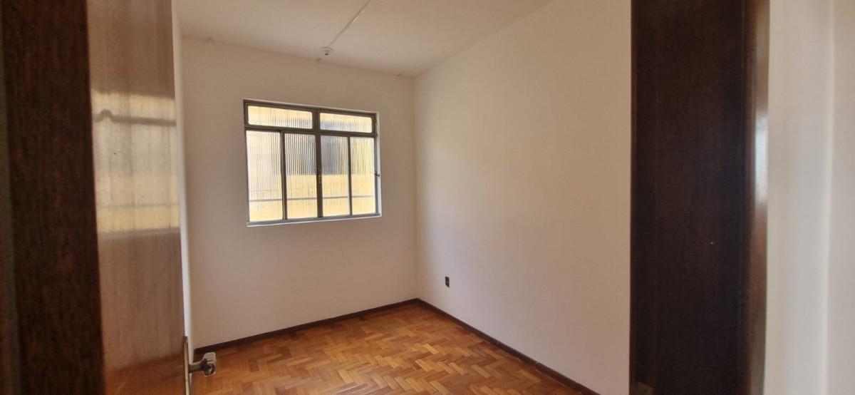 Casa, Santa Inês, 5 Quartos, 3 Vagas, 1 Suíte