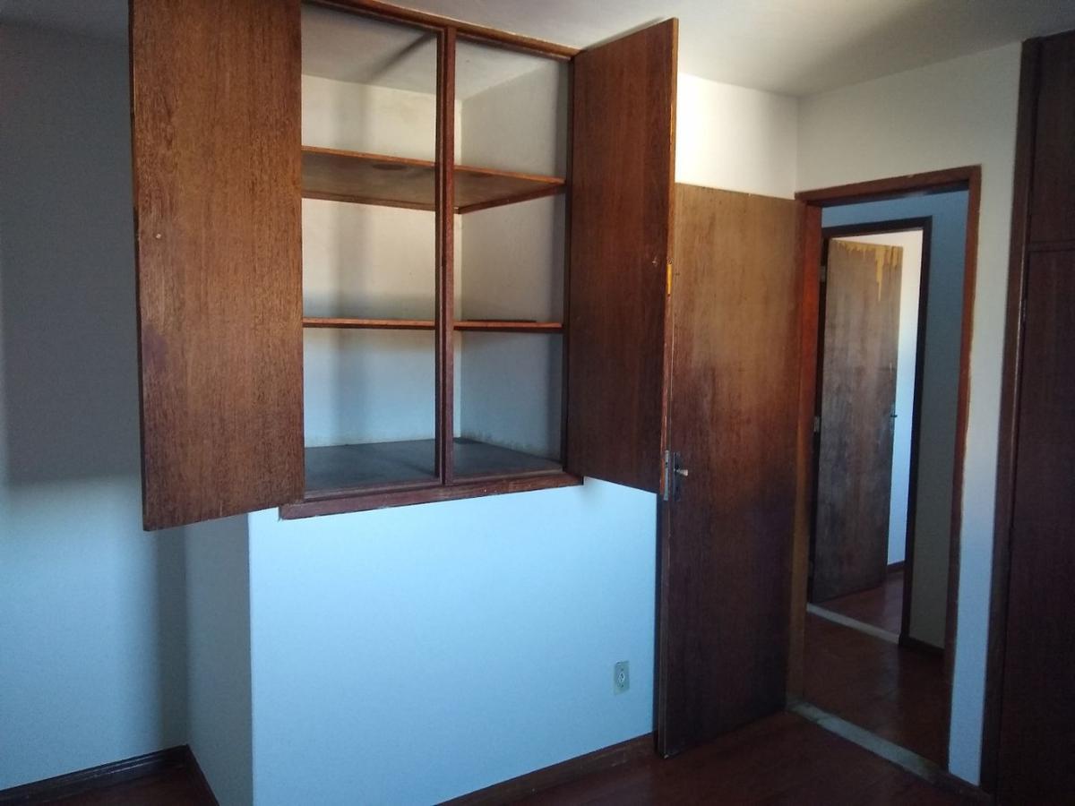 Casa, Madre Gertrudes, 2 Quartos, 2 Vagas