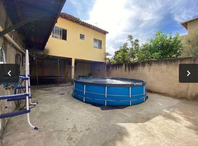 Casa, Arvoredo, 4 Quartos, 3 Vagas, 1 Suíte