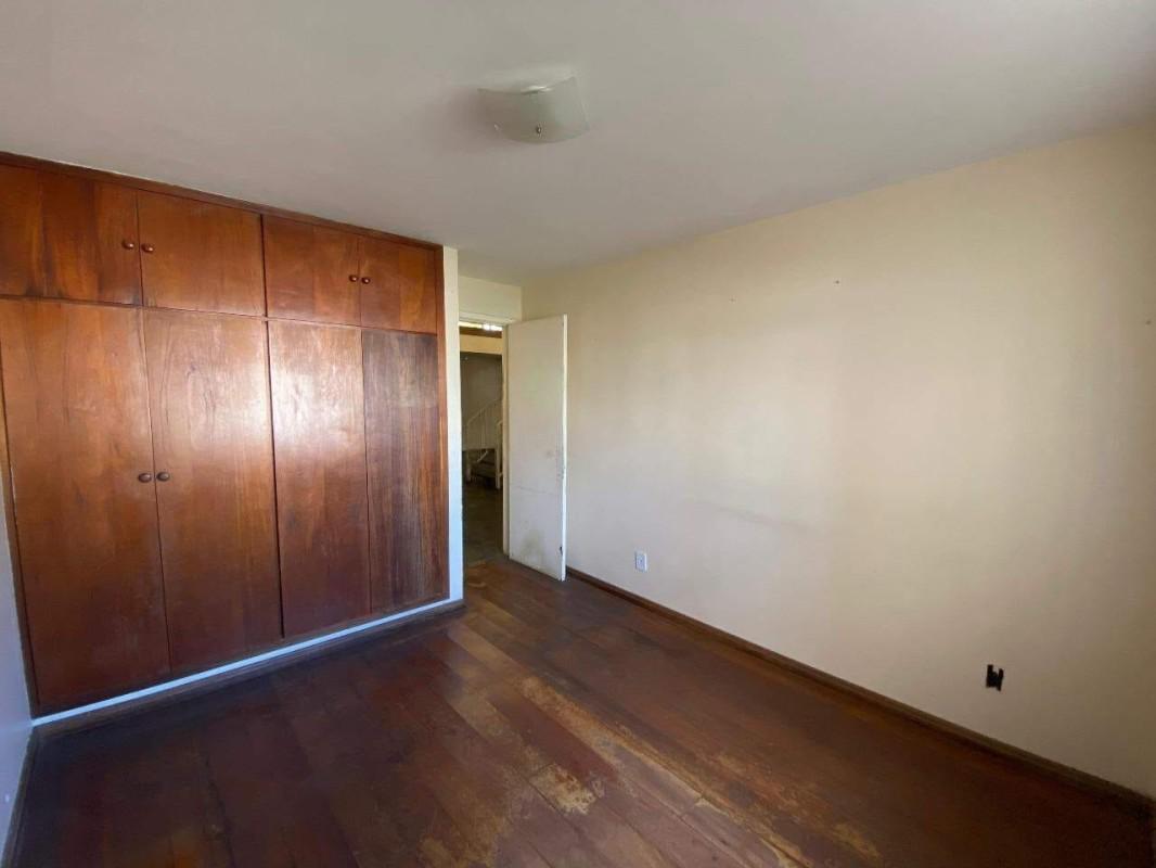 Casa, Nova Granada, 4 Quartos, 3 Vagas, 1 Suíte