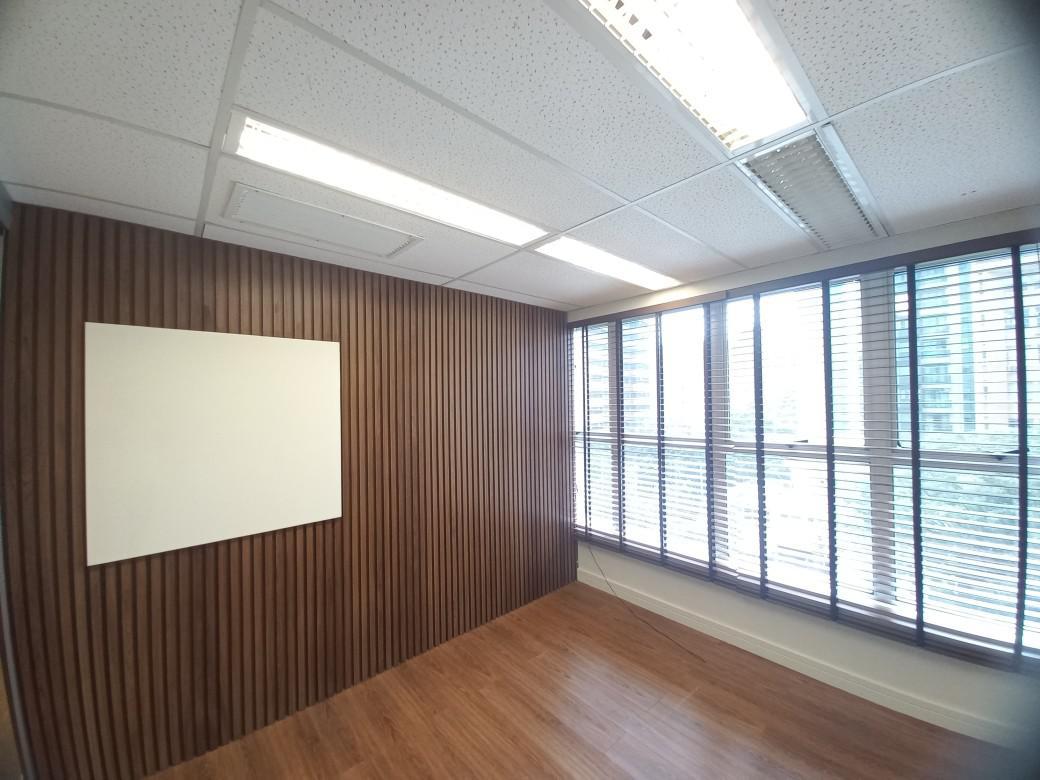 Sala, Savassi, 0 Quarto, 2 Vagas
