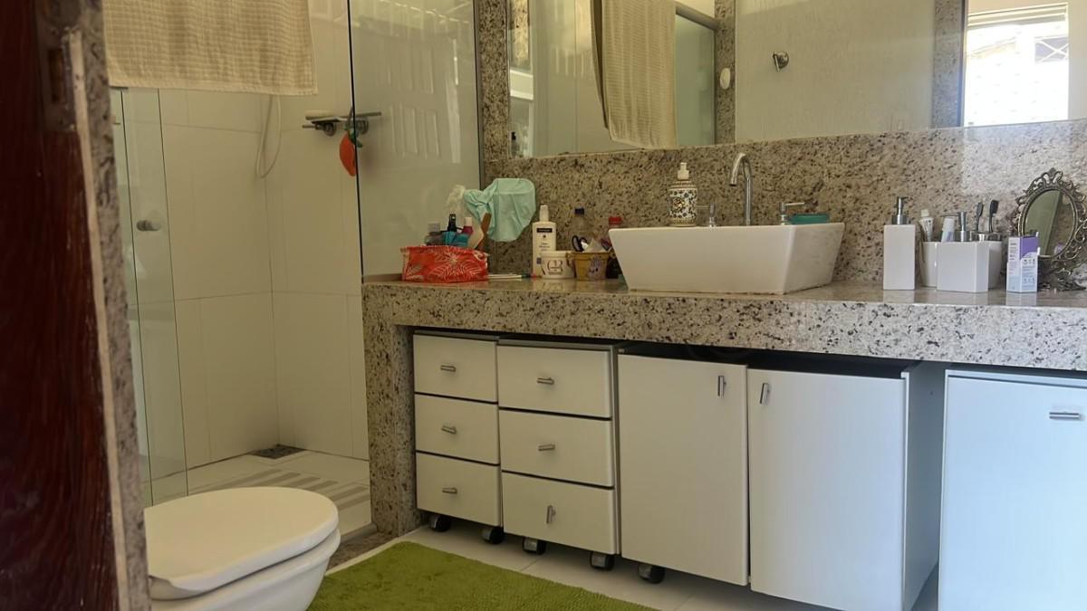 Casa, Centro, 3 Quartos, 1 Vaga, 1 Suíte