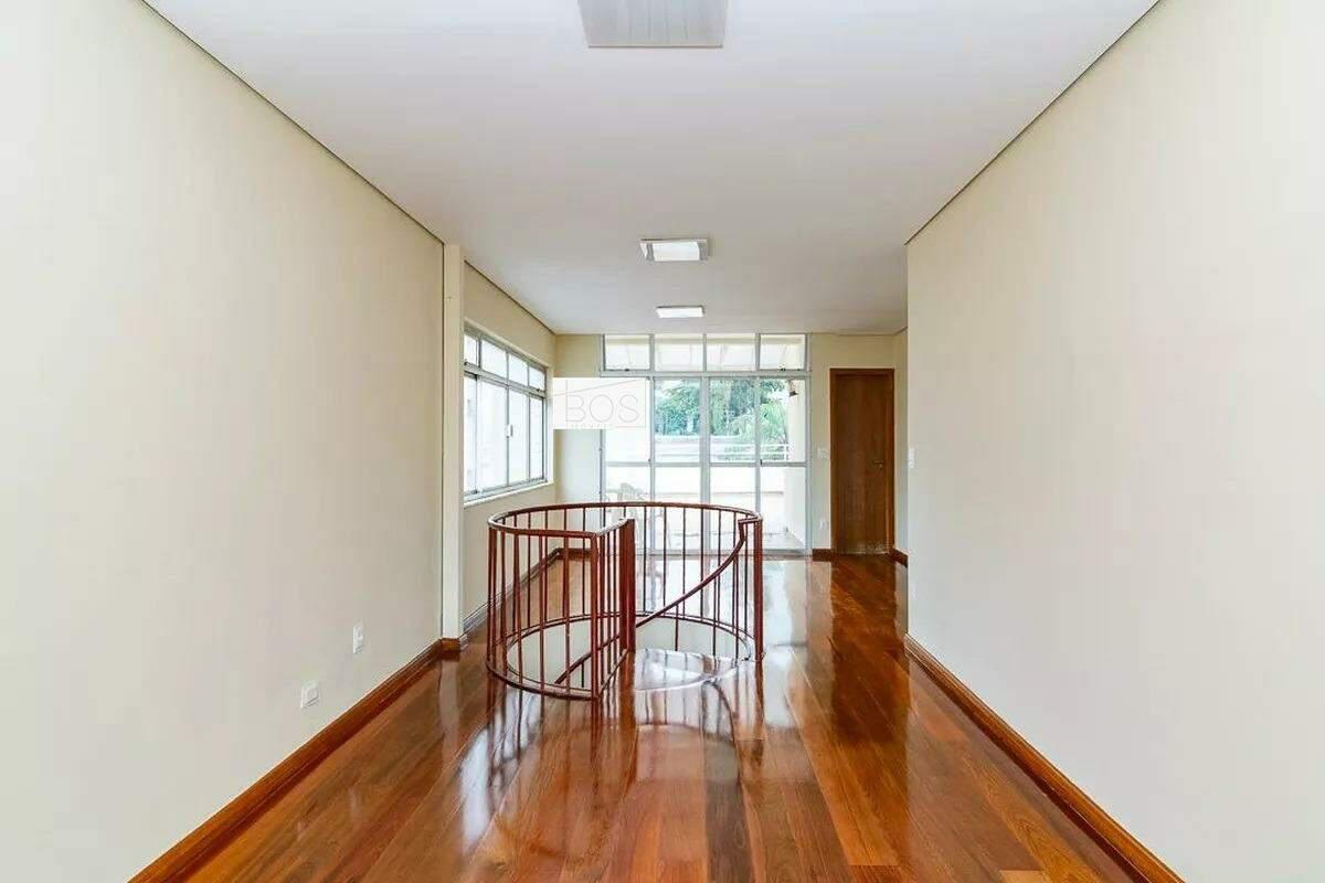 Cobertura, Cidade Jardim, 5 Quartos, 2 Vagas, 1 Suíte