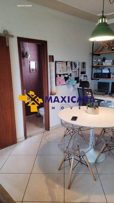 Casa, Trevo, 3 Quartos, 2 Vagas, 1 Suíte