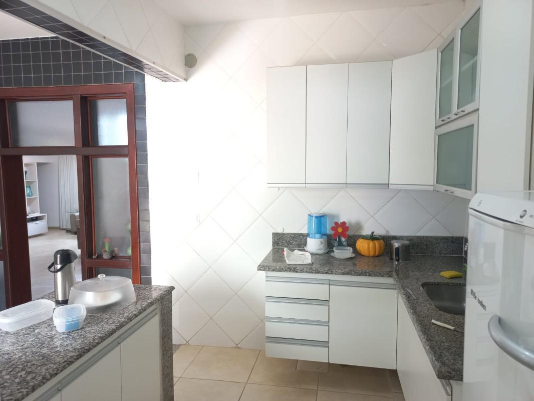 Casa, Itapoã, 3 Quartos, 3 Vagas, 1 Suíte
