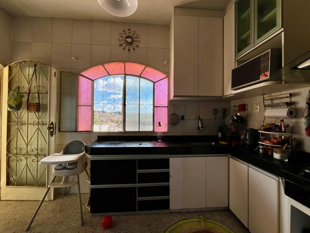 Casa, Glória, 6 Quartos, 4 Vagas, 2 Suítes