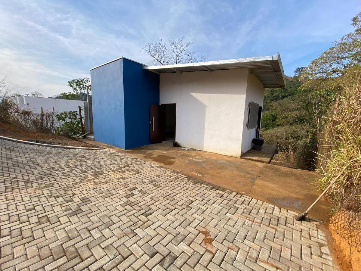 Casa, Primavera, 2 Quartos, 2 Vagas, 1 Suíte