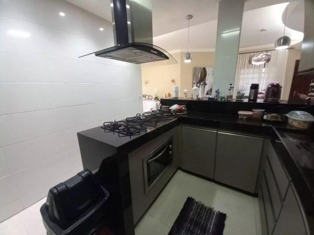 Casa, Santa Rosa, 3 Quartos, 2 Vagas, 1 Suíte