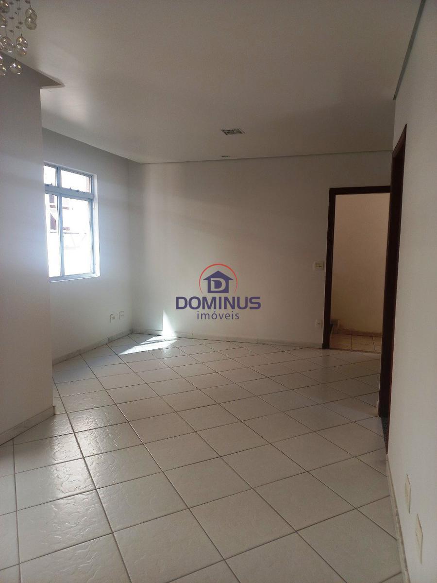 Apartamento, Sagrada Família, 3 Quartos, 2 Vagas, 1 Suíte