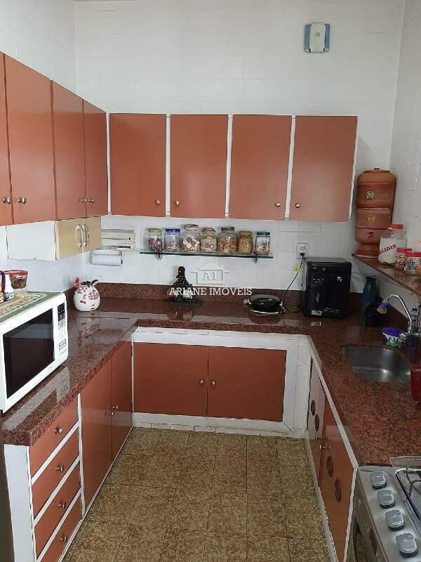 Cobertura, Centro, 3 Quartos, 0 Vaga, 2 Suítes
