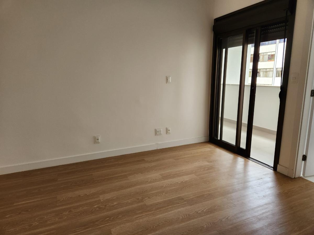 Apartamento, Funcionários, 4 Quartos, 4 Vagas, 2 Suítes