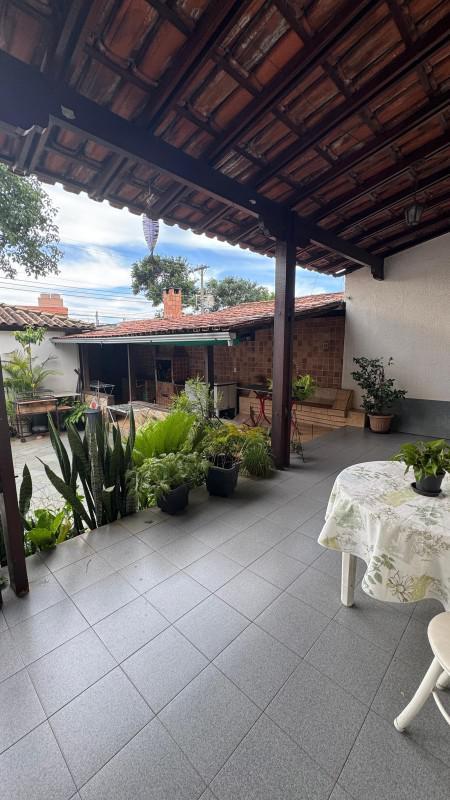 Casa, Alípio de Melo, 9 Quartos, 6 Vagas, 2 Suítes