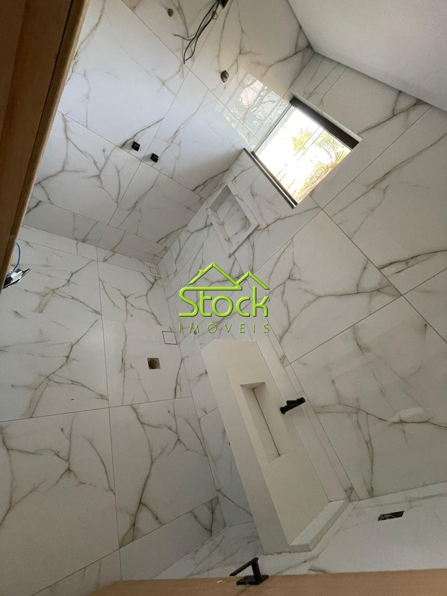 Casa, Jardim Imperial, 3 Quartos, 2 Vagas, 1 Suíte