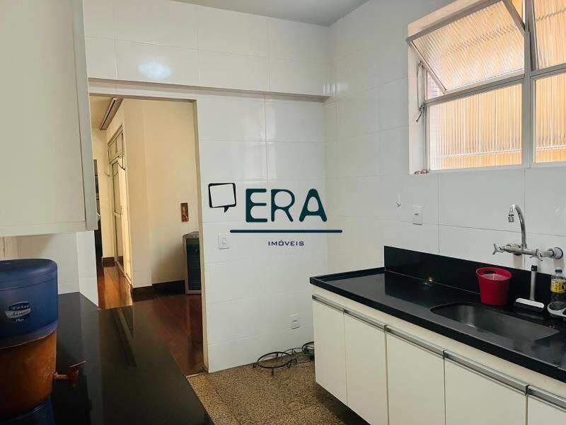 Apartamento, Funcionários, 4 Quartos, 2 Vagas, 1 Suíte