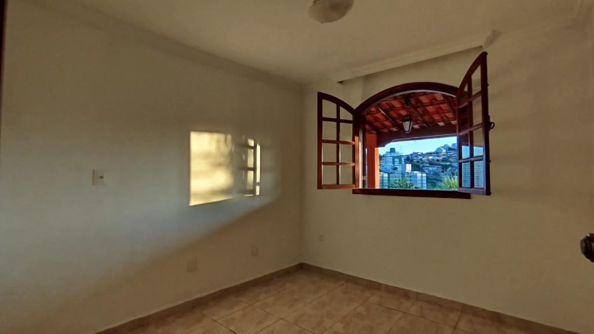 Casa, Buritis, 3 Quartos, 2 Vagas, 1 Suíte