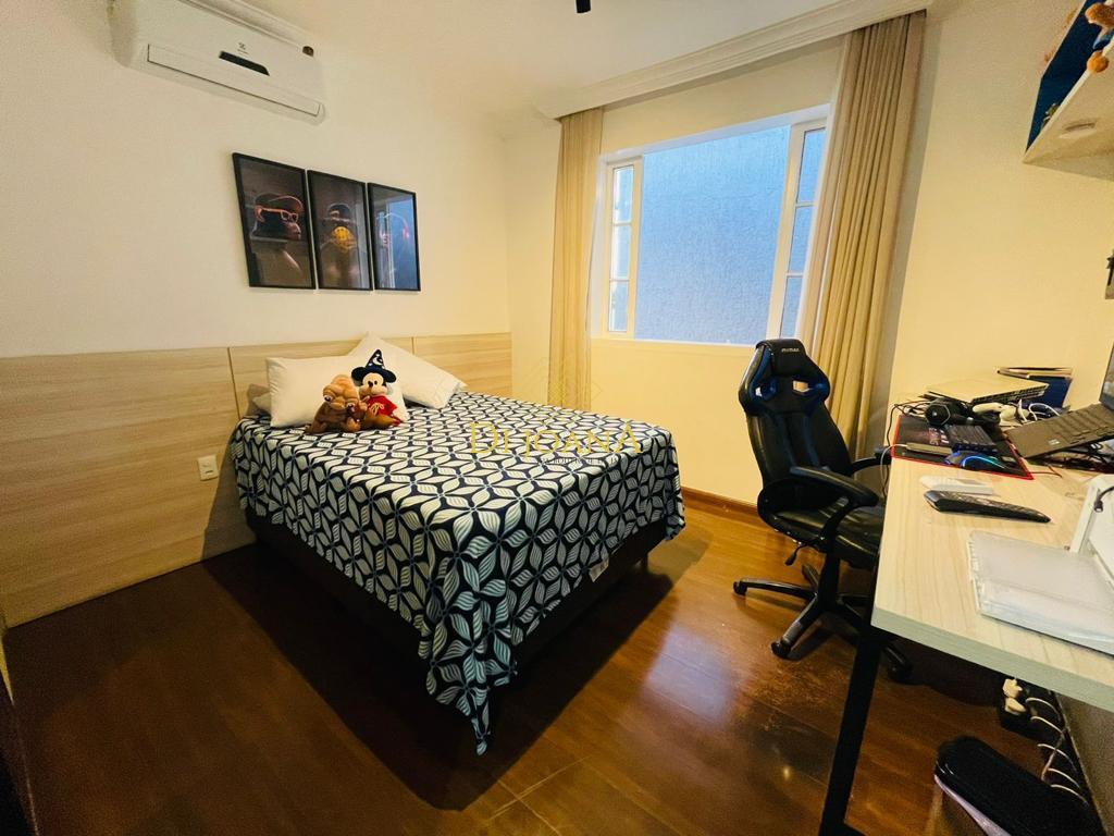 Casa, Espírito Santo, 3 Quartos, 4 Vagas, 1 Suíte