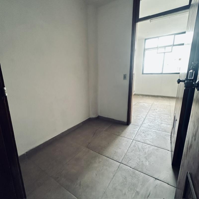 Sala, Centro, 0 Quarto, 0 Vaga