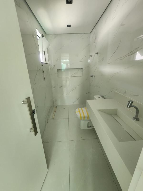 Casa, Conjunto Celso Machado, 3 Quartos, 8 Vagas, 2 Suítes