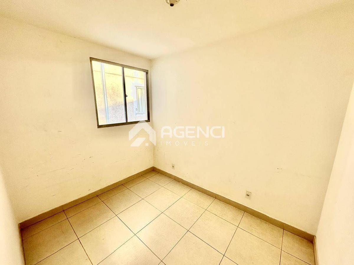 Apartamento, Camargos, 3 Quartos, 0 Vaga, 0 Suíte